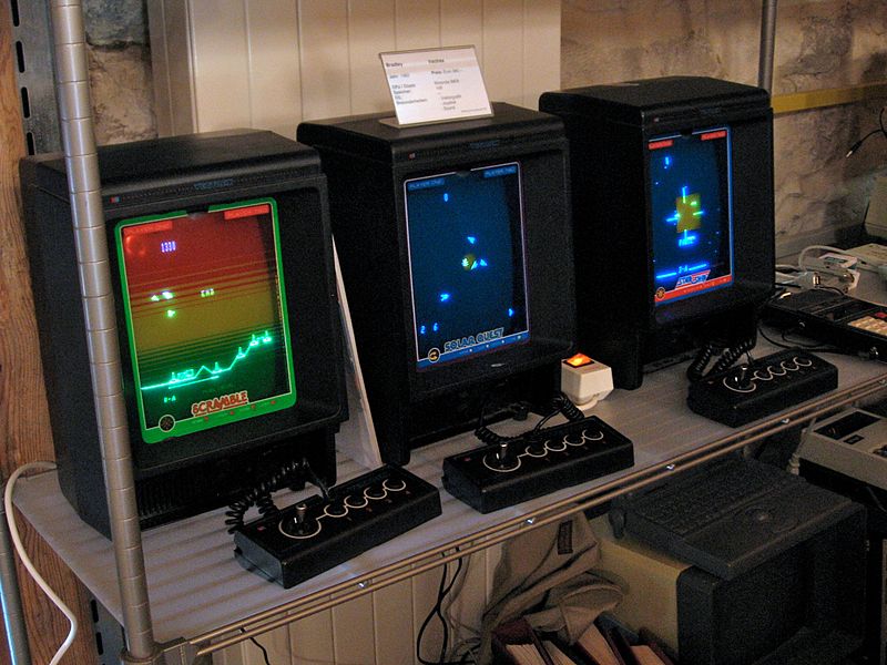 Vectrex_machines.jpg